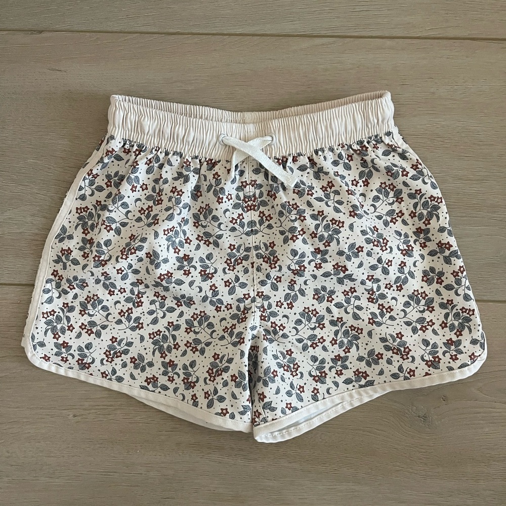 NWOT Rylee + Cru Swim Trunks sz 6-7